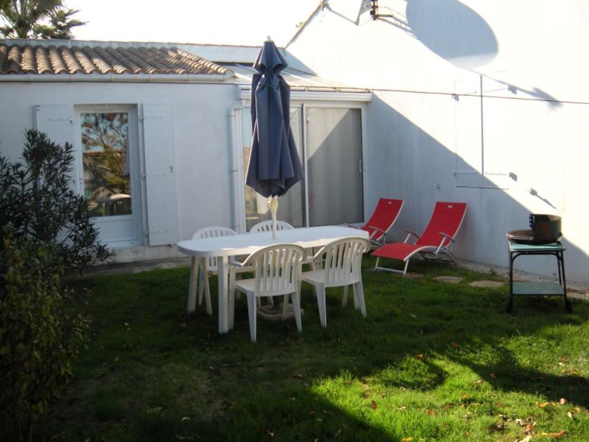 Petite Maison Charmante A La Couarde-Sur-Mer Avec Jardin Cloture Luaran gambar